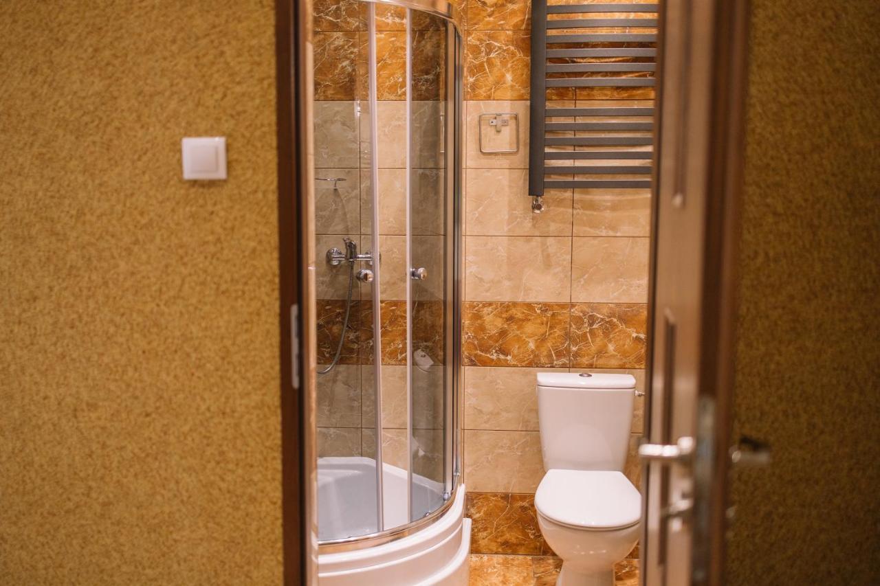 West13 Guest Rooms Krakau Exterior foto